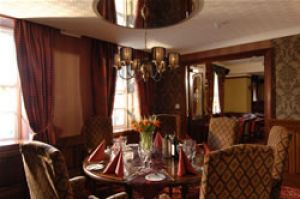 The Coach House Restaurant @ Kee's Hotel